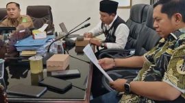 Rapat kerja Komisi IV DPRD Sumenep bersama Disbudporapar Sumenep. ©okedaily.com/istimewa