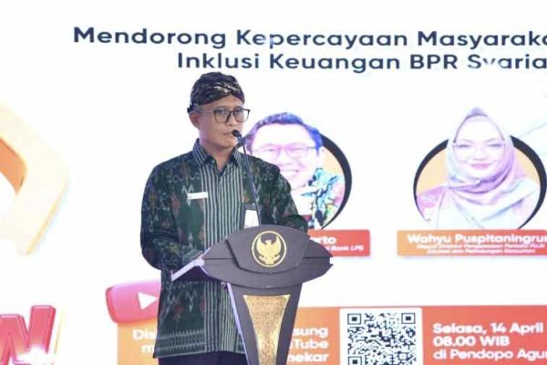 Foto Dirut BPRS Bhakti Sumekar, Hairil Fajar. ©setara.info/istimewa