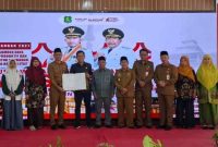 Sesi photo bersama unsur Pemerintahan Kabupaten Sumenep seusia Musrenbang RKPD 2027 di Pendopo Agung Keraton Sumenep. ©setara.info/ist