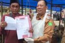 Kepala DKPP Sumenep Chainur Rasyid Saat meninjau lapak Hewan Kurban
