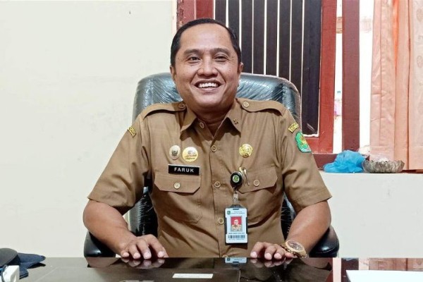 Kepala Dinas Disbudporapar Sumenep Faruq Hanafi